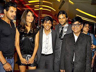 Basu with the cast of Pankh (2010)