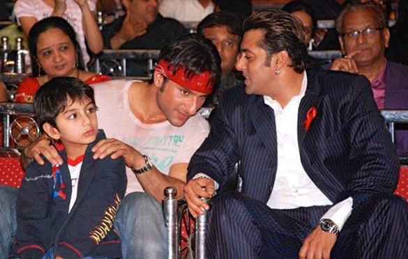 Pictured with co-actor Salman at an event for World Aids Day in 2007, with whom he co-starred in the ensemble drama Hum Saath-Saath Hain (1999) — Khan's biggest commercial success of the decade.