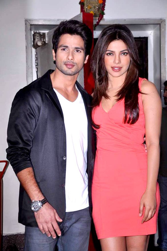 Kapoor and co-star Priyanka Chopra promoting Teri Meri Kahaani in 2012