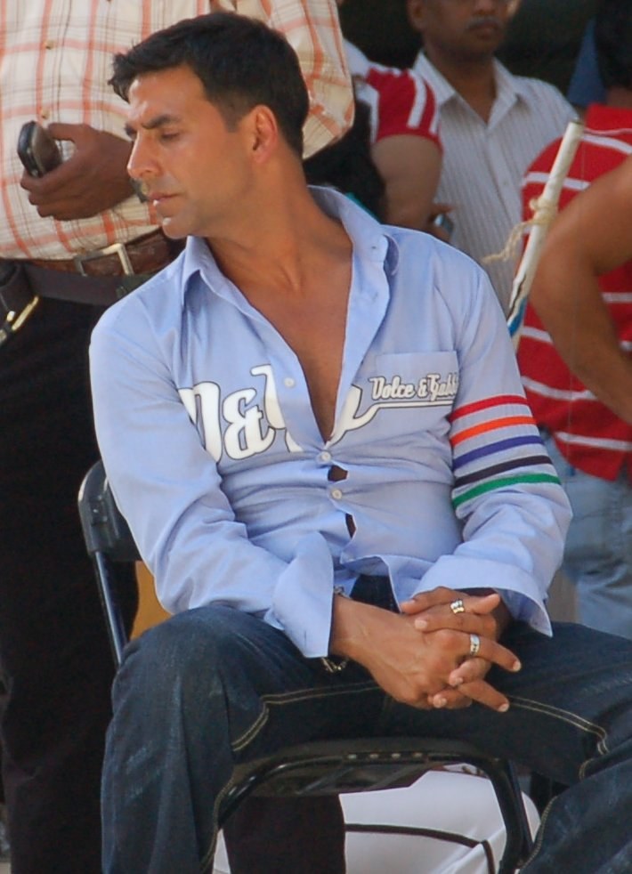 Kumar on the sets of Heyy Babyy in Sydney, 2007